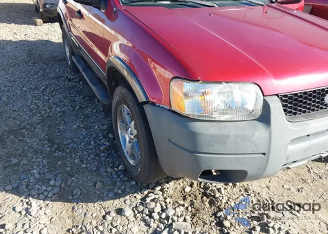 2004 Ford Escape Xlt from USA, damaged, VIN 1FMYU03144KB24726